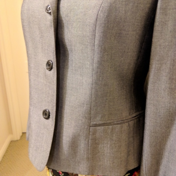 Suit Blazer and Pants - Picture 3 of 4